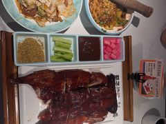 -茄子恰恰·新云南小炒(钱王街店)