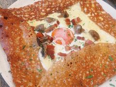 鸡蛋蘑菇熏肉荞麦可丽饼-RAC BAR(安福路店)