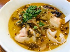 酸汤抄手-村外有星光小食铺(长嘉汇店)
