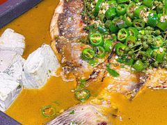 -探鱼·鲜青椒爽麻烤鱼(银泰城店)
