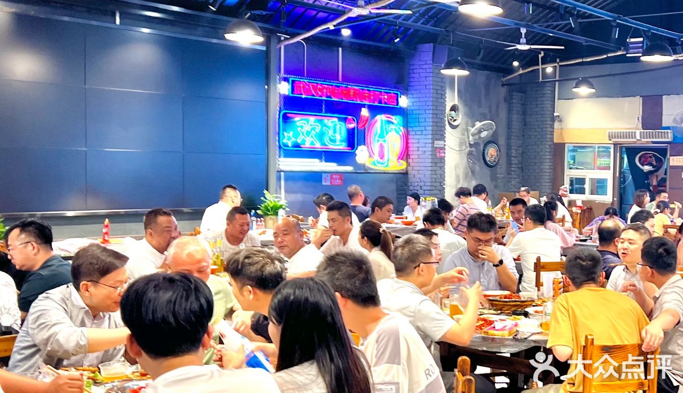 每次来武汉都要吃的夜宵大排档