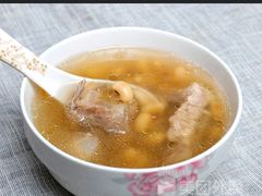-金时代顺风大酒店(临港百联店)