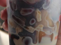 -八婆婆烧仙草(曾厝垵店)