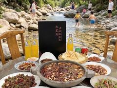 -九寨沟石锅鱼(沣峪口二十年店)
