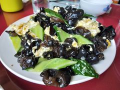 -回头客餐厅·家的味道农家菜·虹鳟鱼·铁锅炖(雁栖湖店)