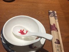 -渝是乎酸菜鱼(龙旗购物中心店)