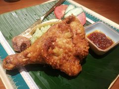 椰浆饭-马来西亚肉骨茶汤·招牌螃蟹·烧鸡·呷喱吧吧(海上世界店)