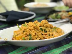 红咖喱软蟹壳-卷心菜和安全套