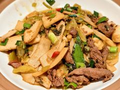 -新发现(金茂览秀城店)