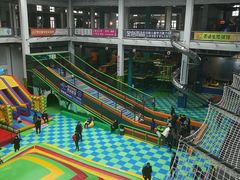 -蒙特利亲子乐园