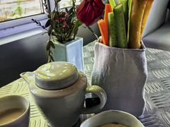 -穹六人间 people 6(岳阳路店)