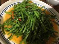 -云海肴·汽锅鸡·云南代表菜(天山百盛优客店)