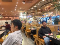 -山焱·炭火自助烤肉(周浦万达店)