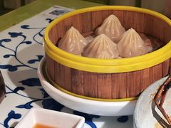 鸡汁杭州小笼包-桂满陇天书(南京德基旗舰店)
