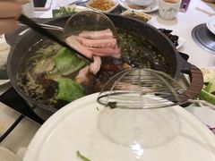 -围炉夜话·潮汕卤水火锅(榕江店)