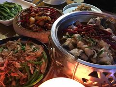 -隔壁老王·家常云南菜(花巷店)