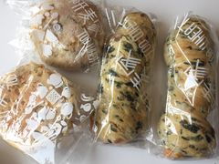 -研麦家面包(亚泰华府店)