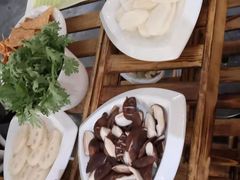-小小河边鱼(天润城店)