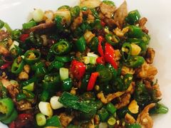 -贺记湘菜馆(东体育会路店)