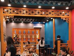 -茶理宜世(乐峰广场·尝乐集店)