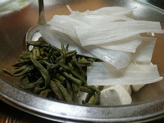 -清真长山屯泉水灶台鱼(佳庆道店)