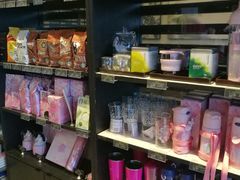 -星巴克(杭州下沙福雷德店)