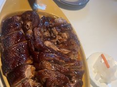 -八府香鸭·啫啫煲(华山路店)