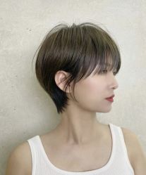 -安蒂护肤造型