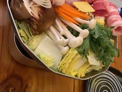 牛肉寿喜锅-坂吉屋·居酒屋深夜食堂(龙湖店)