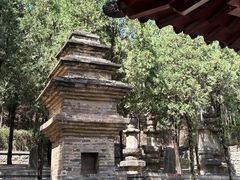 -四门塔风景区