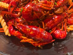 -巴厘龙虾·榜首油焖大虾(音乐学院·沿江酒馆店)