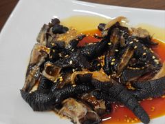 红油无骨黑鸡爪-小马牛肉面·牛骨熬制(南京博物院店)