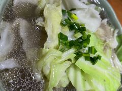 翘脚牛肉-大众跷脚牛肉馆·非遗传承单位(峨眉山店)