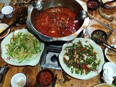 -苗家恒灵酸汤鱼-跳水牛肉连锁店(凯里总店)