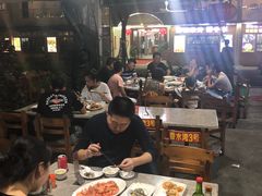 大堂-四川小胡子海鲜(丁村万人海鲜广场店)