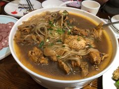 小鸡炖蘑菇-李老哈·东北菜(宋园路店)