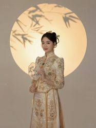 -樱花婚纱摄影