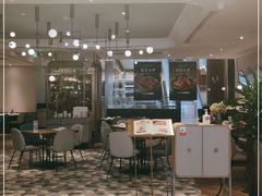 -港丽餐厅(来福士店)