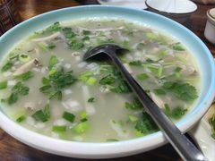 -伊犁羊杂馆