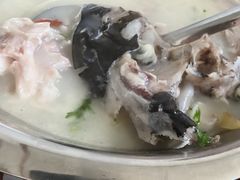 -美顺香食府鱼头老店(雪野湖店)