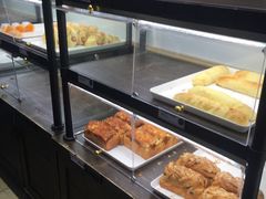 面包甜点陈列柜-TOUCH泰奇(奉贤宝龙城市广场店)