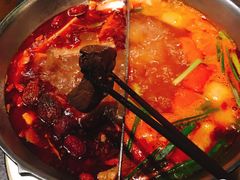 -湊湊火锅·茶憩(新中关购物中心店)