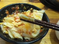 -老凯俚酸汤鱼(鸿通城店)