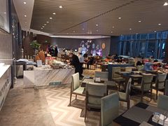 -筠咖啡西餐厅(上海国展宝龙丽筠酒店)