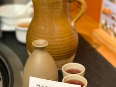 玫瑰花酒-阿山卓·野生菌火锅·纳西火塘烤肉
