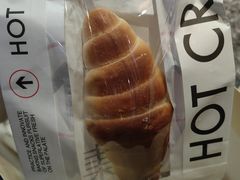 -HOT CRUSH趁热集合·现烤面包(环球港店)