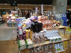 零售区-盒马鲜生(岭南新世界店)
