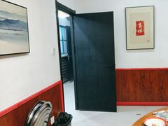 -边江铁锅炖鱼(振八街店)