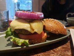 -Let'sBURGERplus·非常创意汉堡(三里屯店)