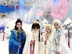 -长沙湘江冰雪世界